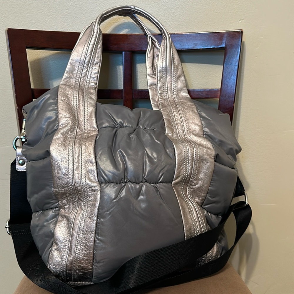 B Makowsky leather trimmed puffer purse Grey Pewter leather Nylon NWOT